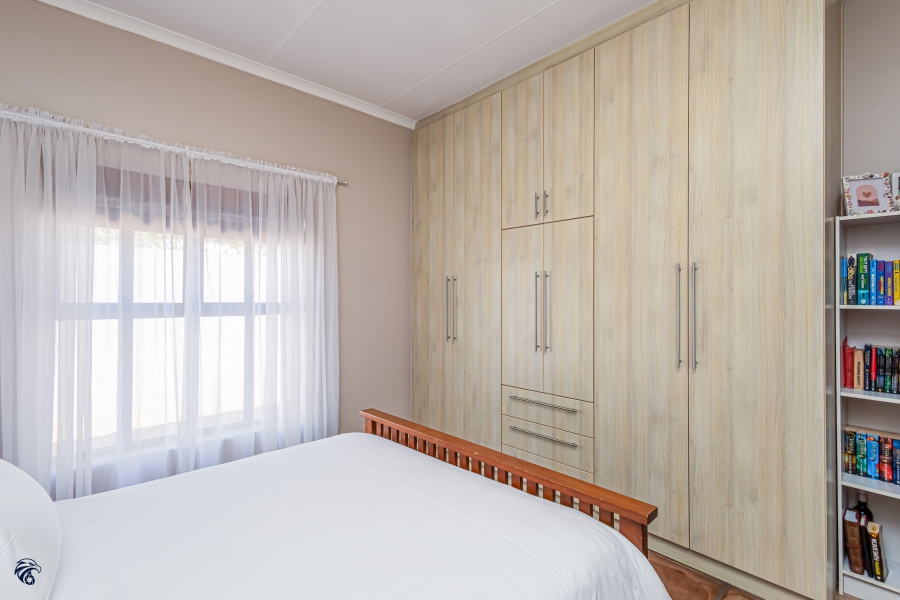 3 Bedroom Property for Sale in Myburgh Park Western Cape